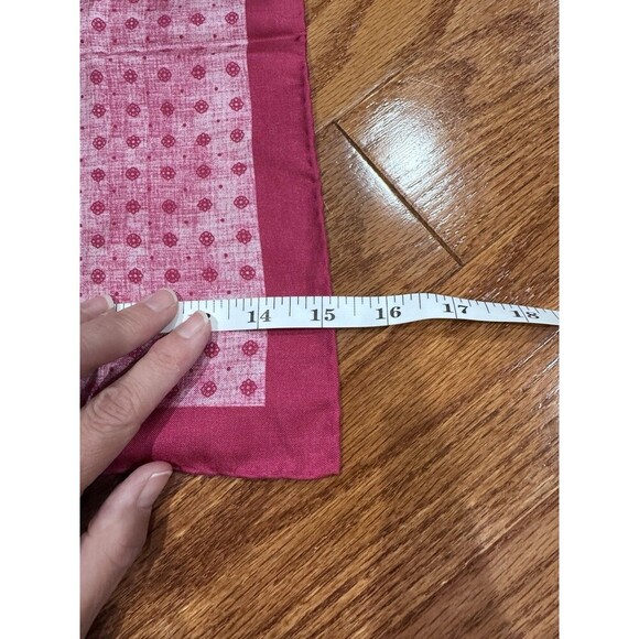 Jos. A Bank Pink Polka Dot Pocket Square Handkerchief 15x15" 100% Silk Whimsical - Picture 6 of 6